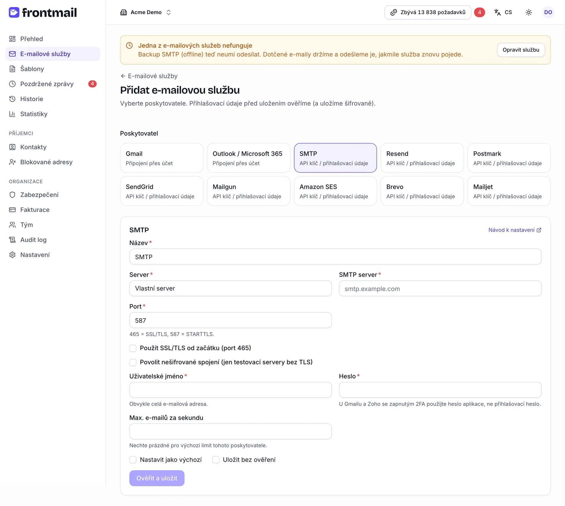 Stránka Přidat e-mailovou službu s vybraným poskytovatelem SMTP a poli pro server, port, uživatelské jméno a heslo